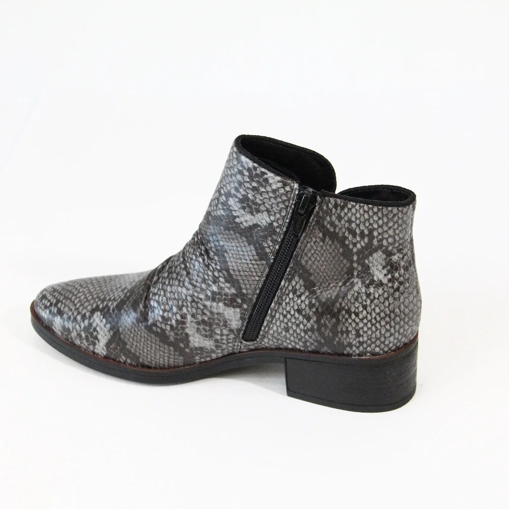 BareTraps Boots sz 6.5 NEW Women Ankle Bootie Faux Leather gray
